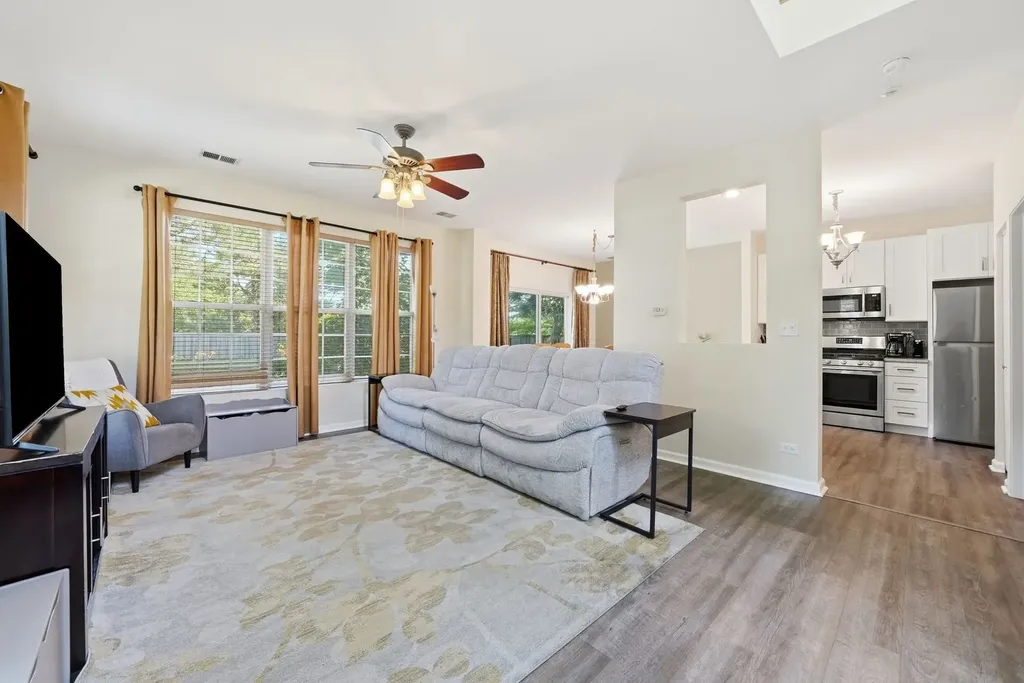 2759 Sheridan Court Naperville IL 60563