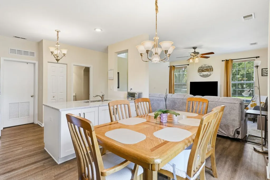2759 Sheridan Court Naperville IL 60563