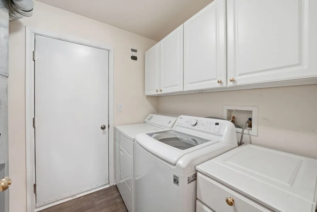 2759 Sheridan Court Naperville IL 60563