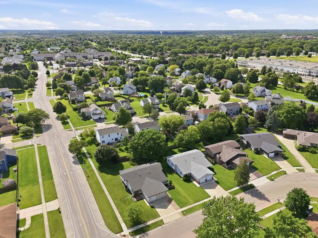 2759 Sheridan Court Naperville IL 60563