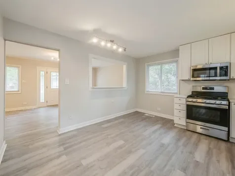 29 South Ash Street Palatine IL 60067
