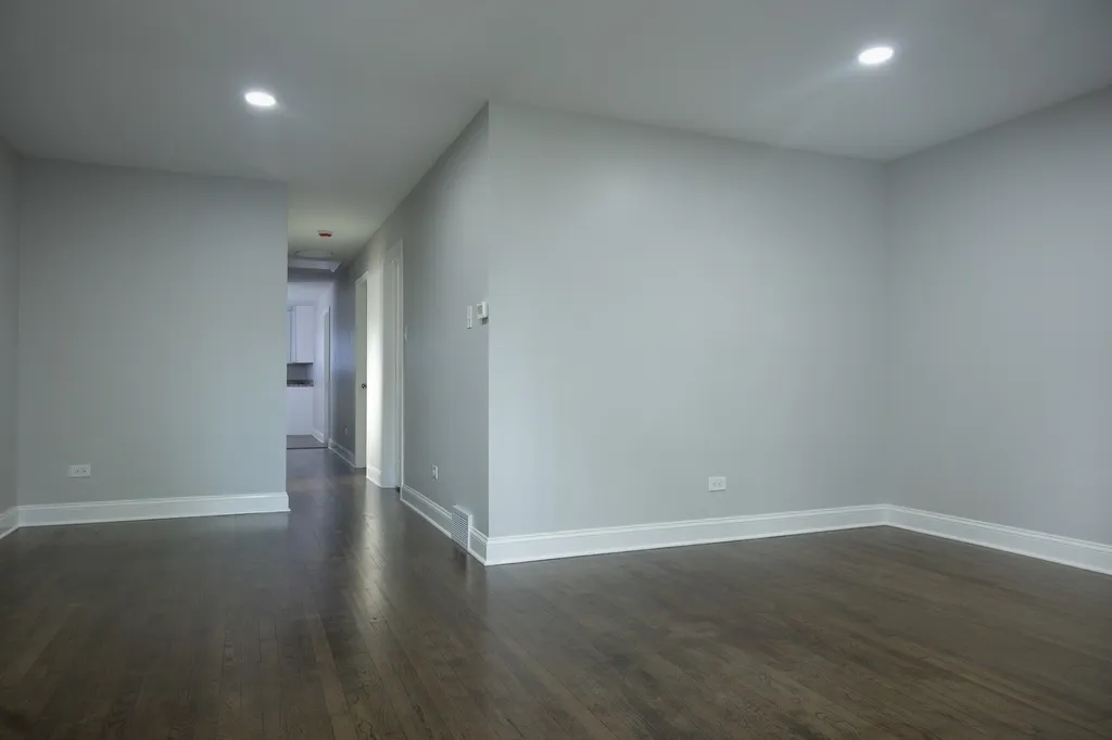 343 West 102nd Place Chicago IL 60628