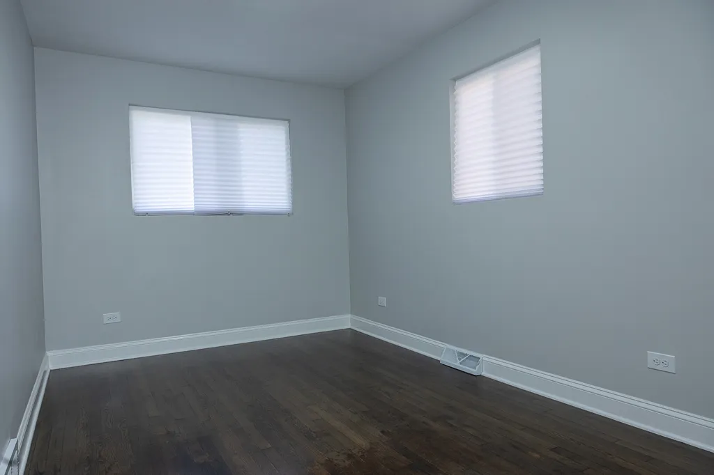 343 West 102nd Place Chicago IL 60628