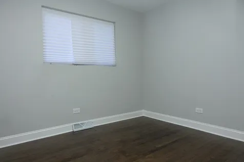 343 West 102nd Place Chicago IL 60628