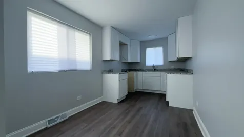 343 West 102nd Place Chicago IL 60628