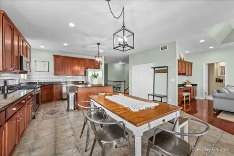 2911 Grande Trail Yorkville IL 60560