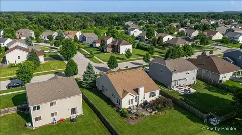 2911 Grande Trail Yorkville IL 60560