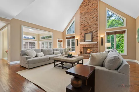 610 South Ridge Road Lake Forest IL 60045