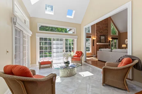610 South Ridge Road Lake Forest IL 60045