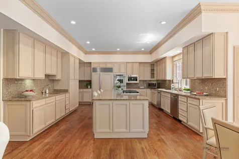 610 South Ridge Road Lake Forest IL 60045