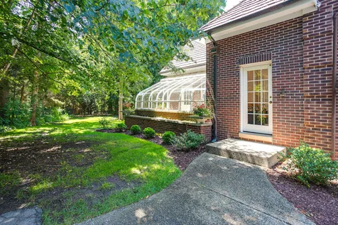 610 South Ridge Road Lake Forest IL 60045
