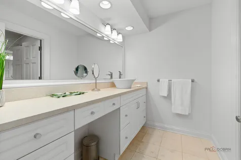 610 South Ridge Road Lake Forest IL 60045
