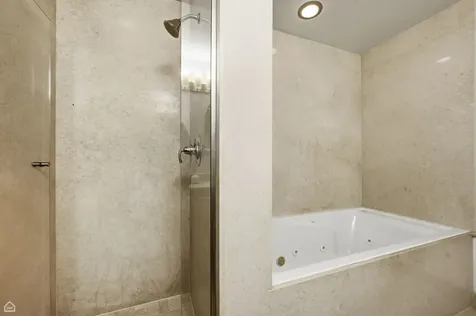 2545 South Dearborn Street Chicago IL 60616
