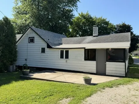 204 3RD Street Mendota IL 61342