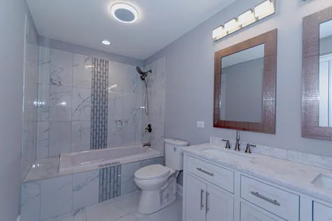 55 West 77th Place Chicago IL 60620
