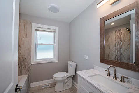 55 West 77th Place Chicago IL 60620