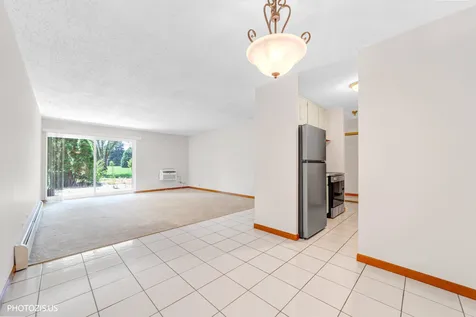 18 East Old Willow Road Prospect Heights IL 60070
