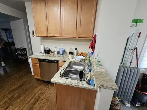 3851 North Laramie Avenue Chicago IL 60641