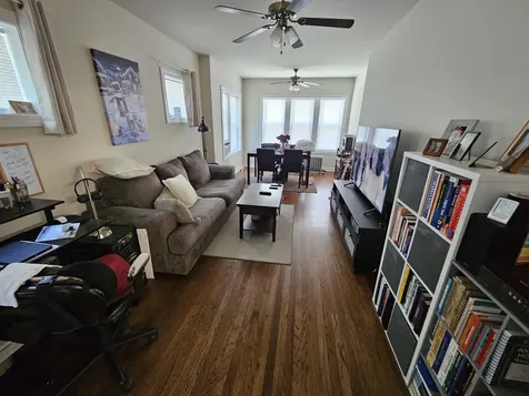3851 North Laramie Avenue Chicago IL 60641
