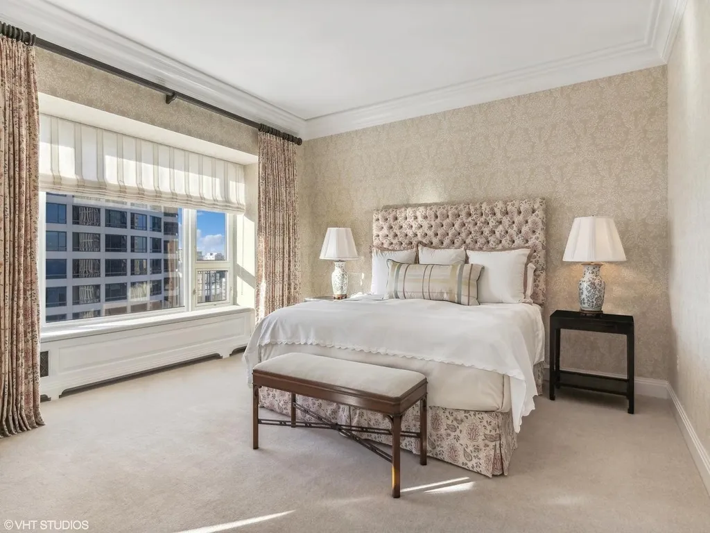 800 North Michigan Avenue Chicago IL 60611