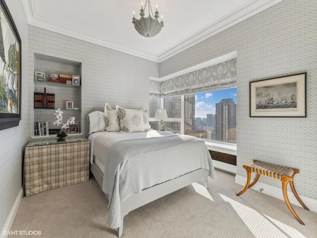 800 North Michigan Avenue Chicago IL 60611