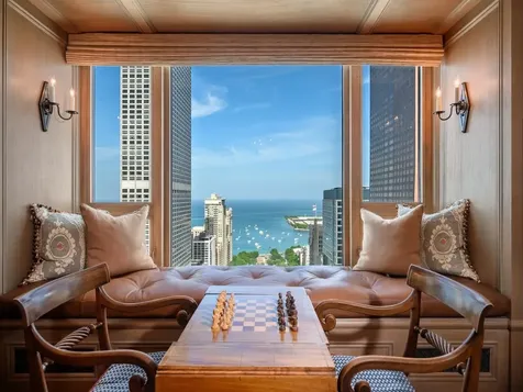 800 North Michigan Avenue Chicago IL 60611