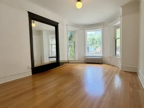 5135 South Dorchester Avenue Chicago IL 60615