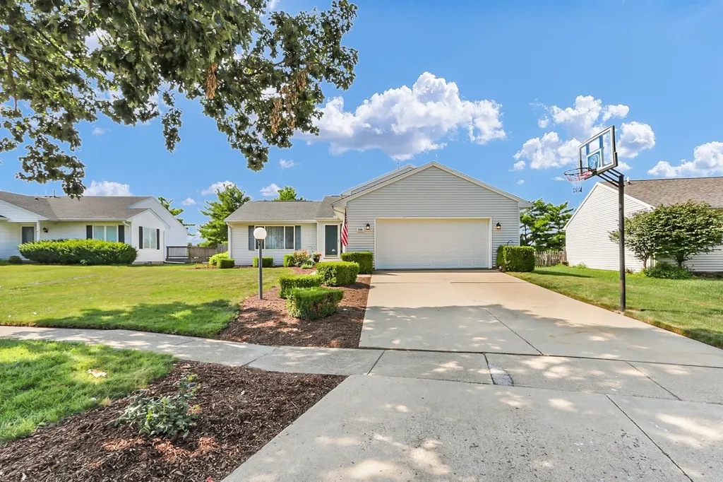 3205 Timberline Drive Champaign IL 61822