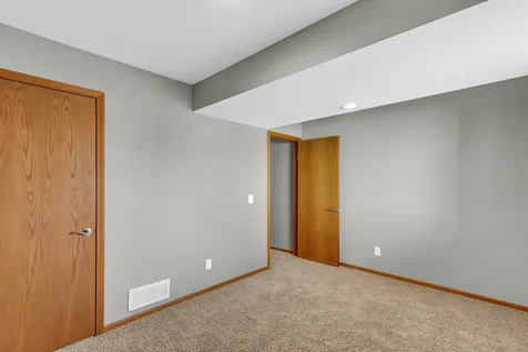 3205 Timberline Drive Champaign IL 61822