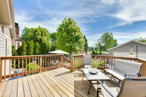 1721 South Cumberland Avenue Park Ridge IL 60068