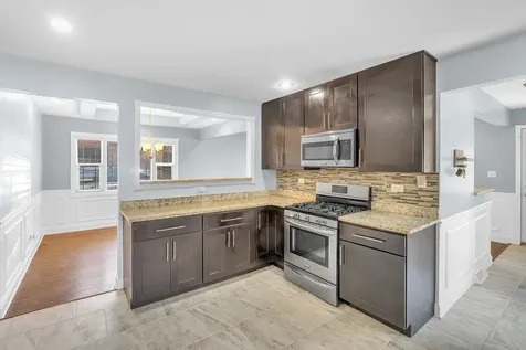 516 Exchange Avenue Calumet City IL 60409