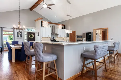 7887 Canterbury Ridge South Beloit IL 61080