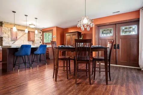 7887 Canterbury Ridge South Beloit IL 61080
