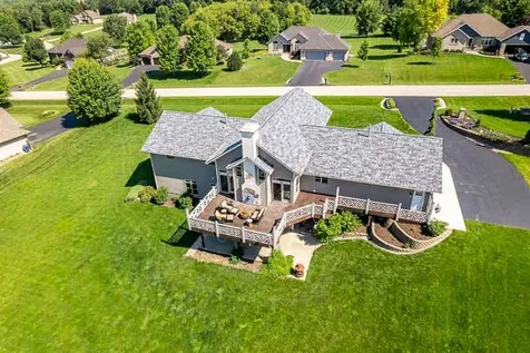 7887 Canterbury Ridge South Beloit IL 61080