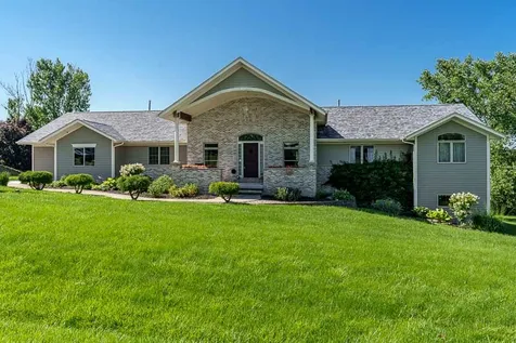 7887 Canterbury Ridge South Beloit IL 61080