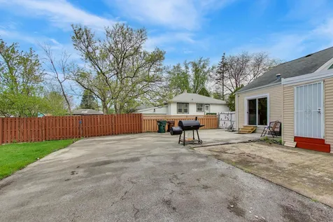 18532 Klimm Avenue Homewood IL 60430