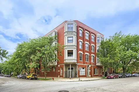 1806 West Rice Street Chicago IL 60622