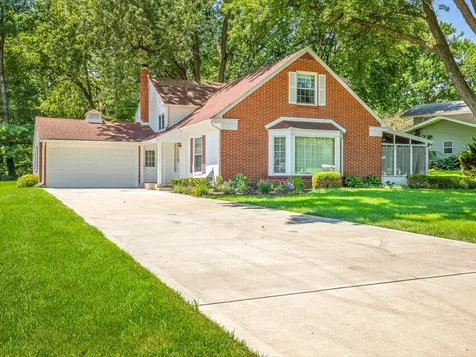 6211 Columbine Boulevard Rockford IL 61108