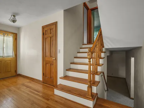 6211 Columbine Boulevard Rockford IL 61108