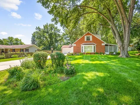 6211 Columbine Boulevard Rockford IL 61108