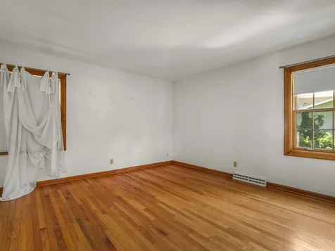 6211 Columbine Boulevard Rockford IL 61108