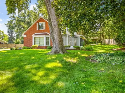 6211 Columbine Boulevard Rockford IL 61108