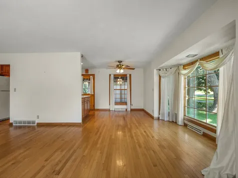 6211 Columbine Boulevard Rockford IL 61108