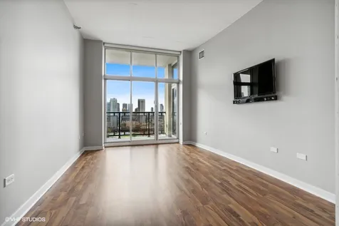 700 North Larrabee Street Chicago IL 60654