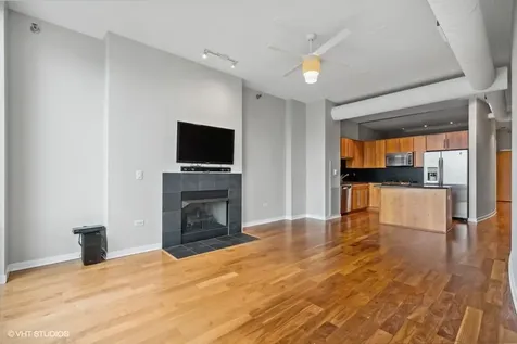 700 North Larrabee Street Chicago IL 60654