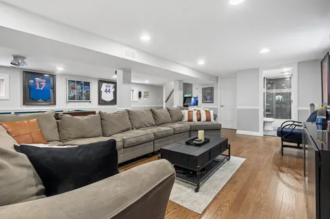 5305 West Addison Street Chicago IL 60641
