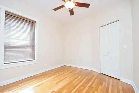 871 West Cornelia Avenue Chicago IL 60657