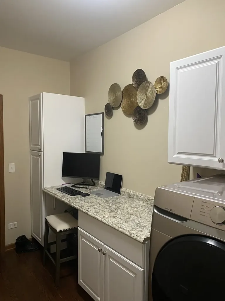 14615 Colonial Parkway Plainfield IL 60544