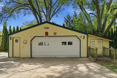 1009 Chicago Avenue Dixon IL 61021