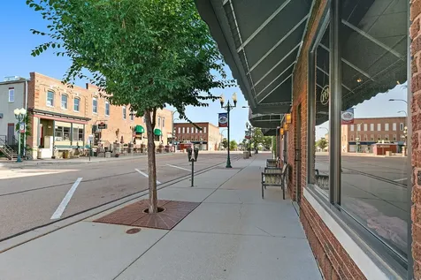 112 South Maple Street Sycamore IL 60178